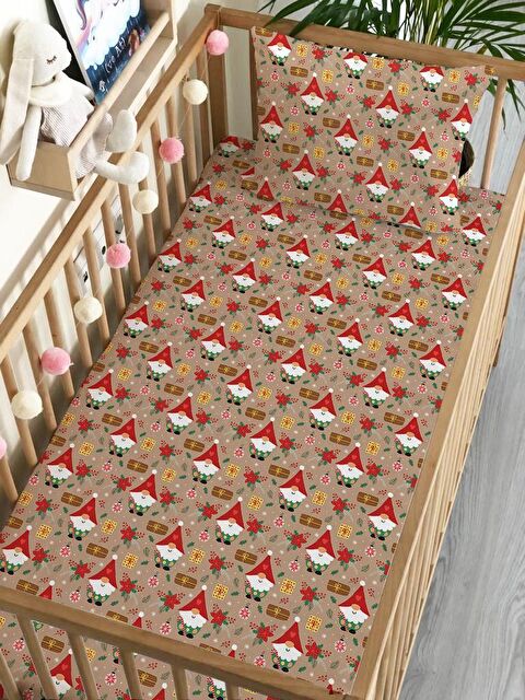 Evmila Yılbaşı Tema Baba Desen Baskılı Bebek Boy Lastikli Çarşaf Seti 60x120 cm - S000089276-23173