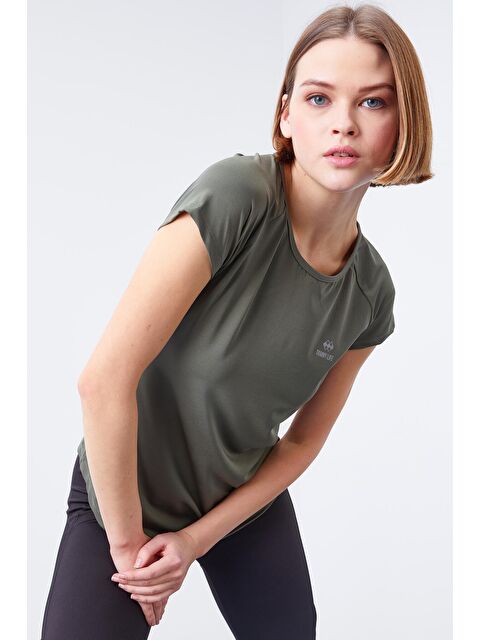 Tommylife Çağla Sırt Pencereli Kısa Kol Standart Kalıp O Yaka Kadın Tişört - 97101 - S000032338-19416