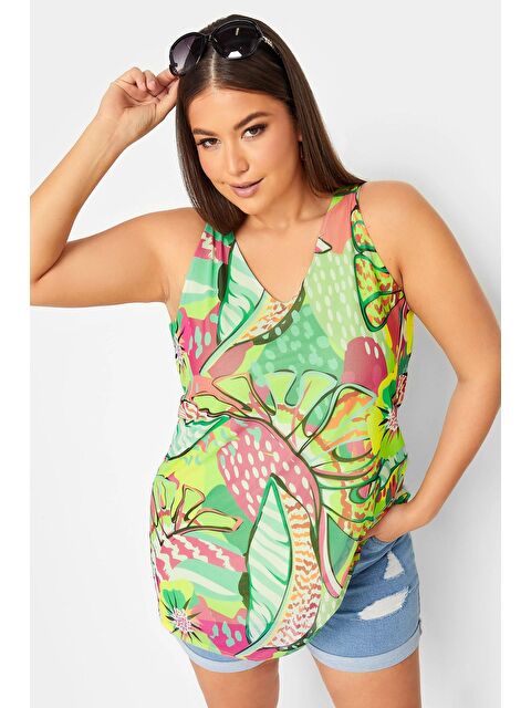 Stil Diva Büyük Beden V Yaka Kısa Kollu Çiçek Desenli Bluz - S000065052-18194