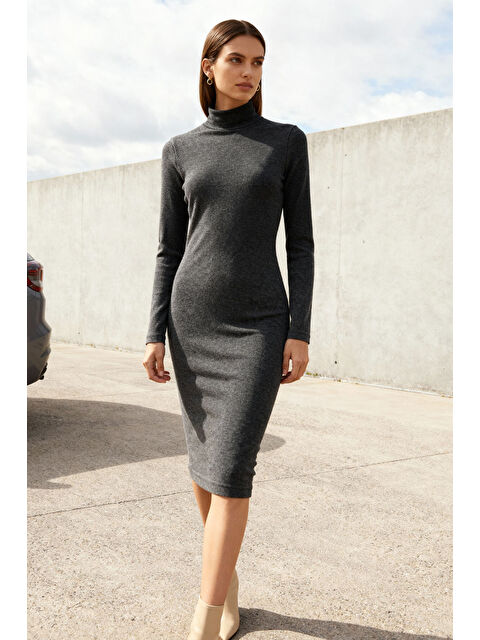 Tommylife Antrasit Melanj Kaşkorse Triko Dar Kalıp Balıkçı Yaka Kadın Elbise - 97117