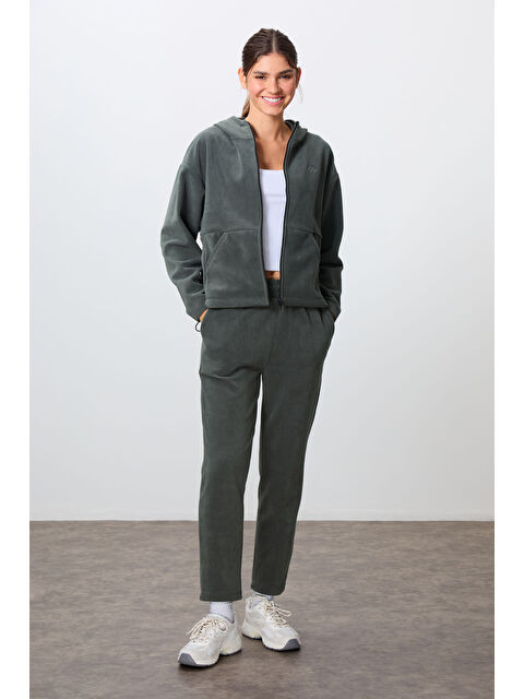 Tommylife Haki Kalın Yumuşak Dokulu Kapüşonlu Oversize Nakışlı Polar Kadın Eşofman Takım  95338 - S000332323-18547