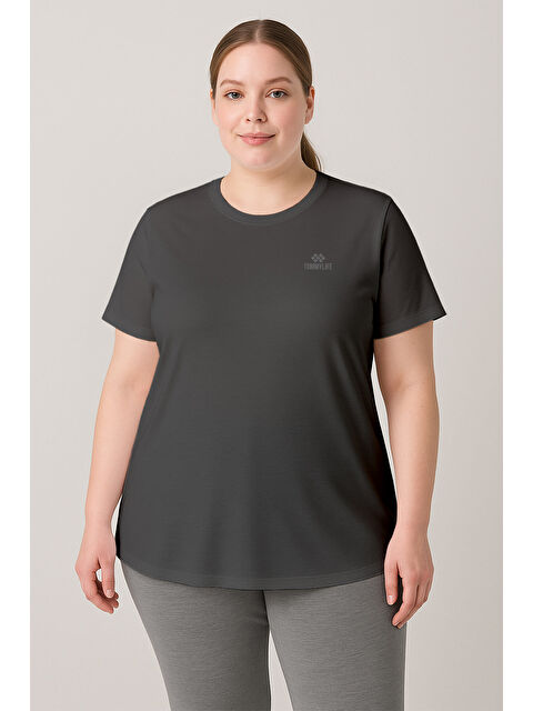 Tommylife Koyu Gri Baskılı O Yaka Rahat Form Battal Büyük Beden Kadın T-Shirt - 97308 - S000449288-29351