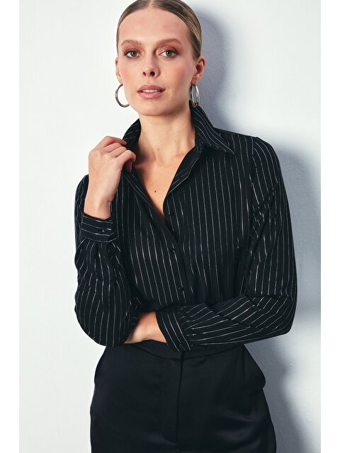 SATEEN Parlak Çizgili Klasik Gömlek - Siyah - S000323652-19351