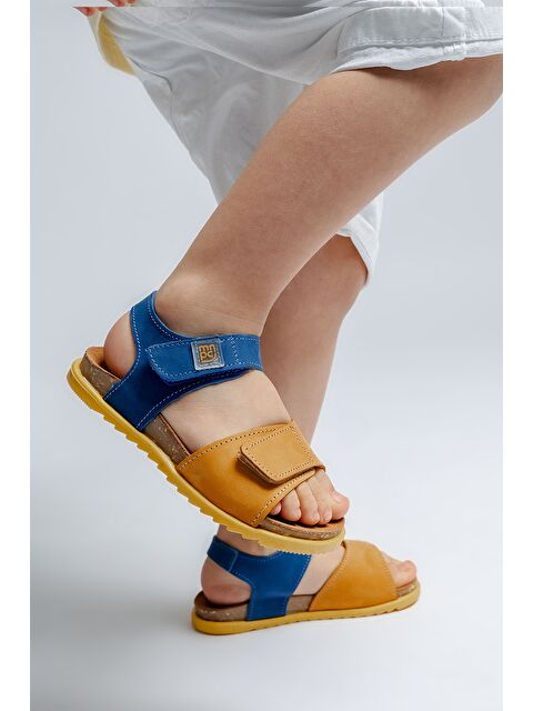 Mnpc Unisex Çocuk Sarı-Saks Hakiki Deri Mantar Tabanlı Günlük Çocuk Sandalet - S000366122-2527