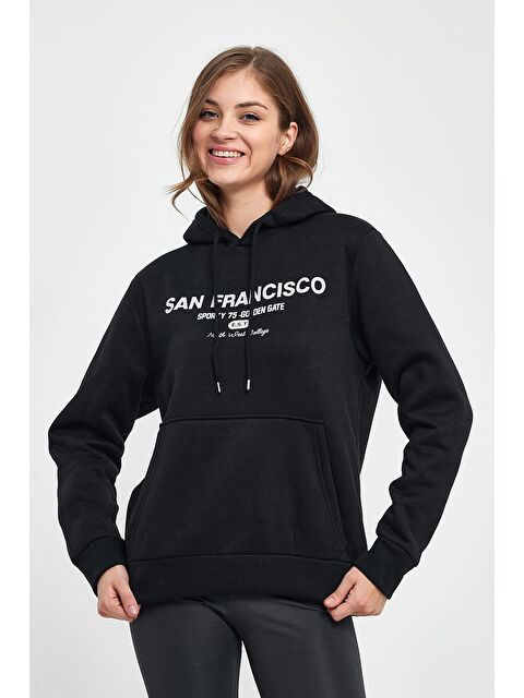 Süperlife Kadın Kapüşonlu Rahat Kalıp İçi Polarlı 3 iplik Kanguru Cepli San Francisco Baskılı Swetashırt - S000064766-19351