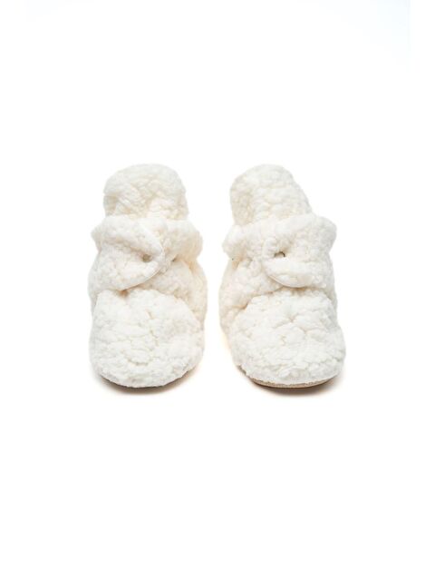 First Step Ekru Peluş Kaydırmaz Tabanlı Pamuk Astarlı Çıtçıtlı Panduf - S000046725-19965