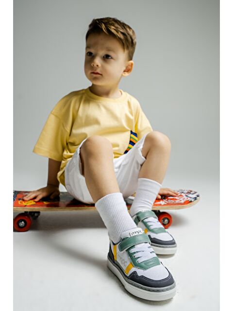 Mnpc Erkek Çocuk Gri Günlük Ayakkabı - S000353466-20600