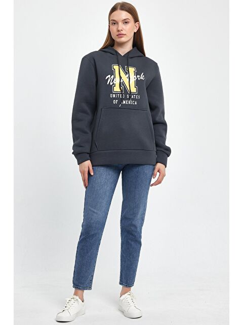 Süperlife Kadın Kapüşonlu Rahat Kalıp İçi Polarlı 3 iplik N Baskılı SweatShırt spr24swK06 - S000086879-17308