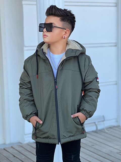 Pina Kids Erkek Çocuk Kapüşonlu İçi Kürklü Mont KM3050 - S000419062-18547