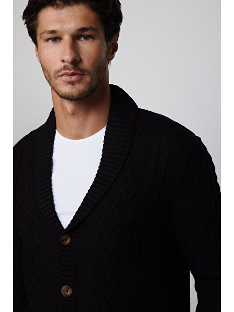 TUDORS Slim Fit Dar Kesim Desenli Yumuşak Dokulu Düğmeli Siyah Erkek Hırka - S000106037-19351