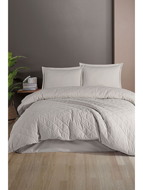 Nordqueen Ranforce %100 Pamuk Çift Kişilik Dört Mevsim Kapitoneli Nevresim Takımı Etta Gri - S000364469-20600
