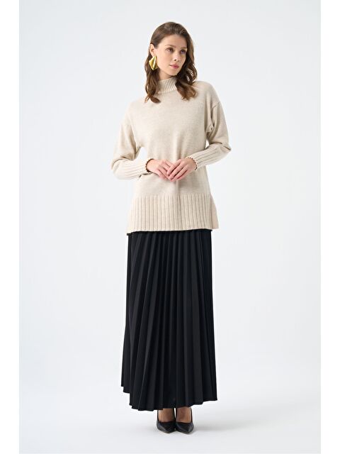 Mizalle Basic Örme Pliseli Krep Siyah Etek - S000350648-19351