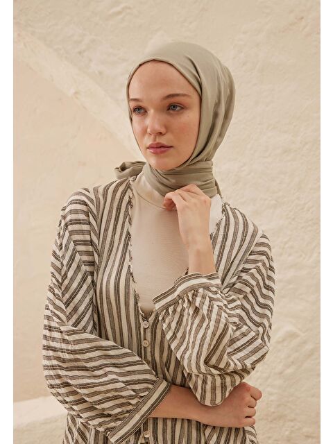 Fresh Scarfs Rami Viskon Şal Taş