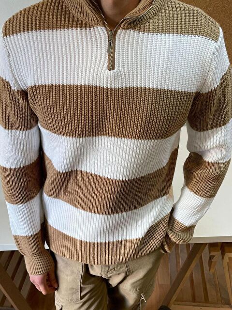 Tarz Cool Erkek Fermuarlı Çizgili Desenli Triko Kazak - S000147115-26429