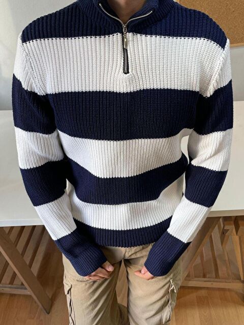 Tarz Cool Erkek Fermuarlı Çizgili Desenli Triko Kazak - S000147115-37341