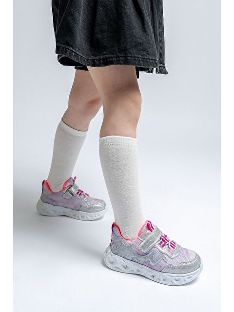 Mnpc Kız Çocuk Gümüş Işıklı Spor Ayakkabı - S000353478-18105