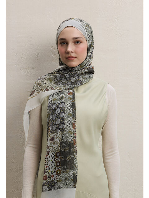 Fresh Scarfs Ethnıc Fıgure Desen İpek Krep Şal Haki