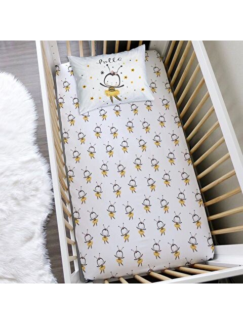Evmila Arı Desen Baskılı Bebek Boy Lastikli Çarşaf Seti Beyaz  60x120 cm - S000070575-23173