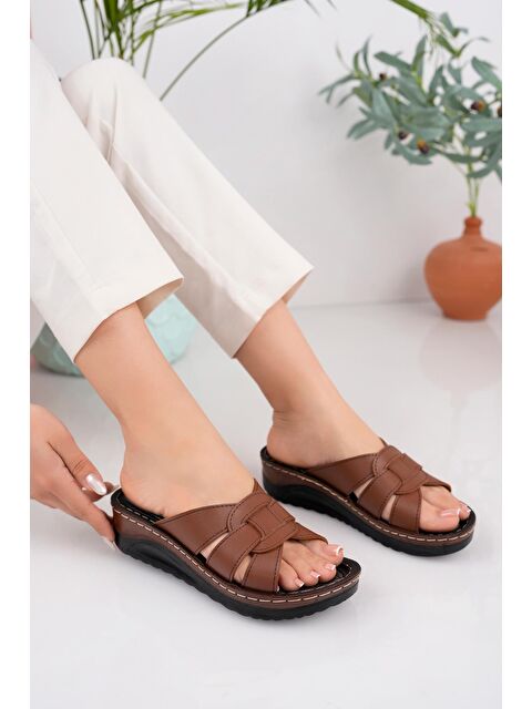 Muggo Comfort Kadın  Günlük Ortopedik Kaymaz Taban Rahat Terlik - S000023054-19413