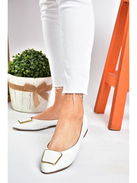 Fox Shoes P726776309 Beyaz Toka Aksesuarlı Kadın Babet - S000031753-20063