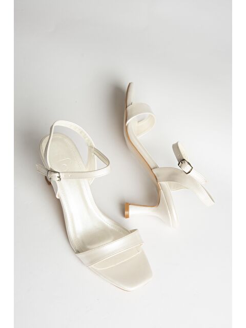 Fox Shoes U5695199 Sedef Kadın Topuklu Ayakkabı - S000369128-19927