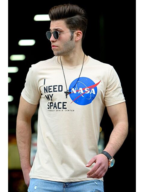 Madmext Camel Baskılı Erkek Tişört 4509 - S000039509-20472