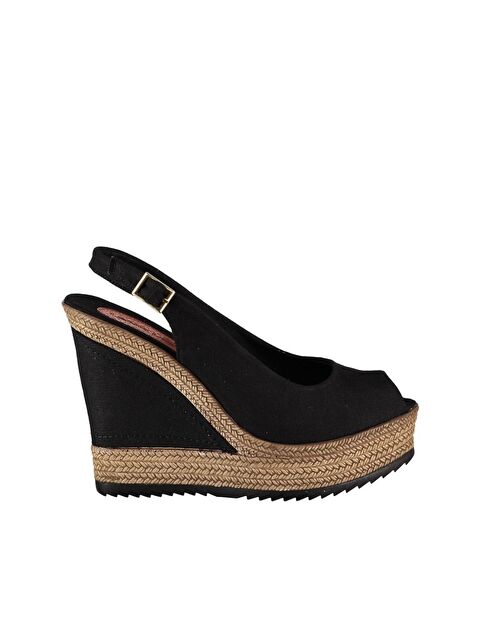 Fox Shoes 9674070805 Siyah Dolgu Taban Kadın Ayakkabı - S000051703-19351