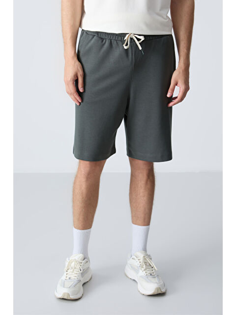 Tommylife Haki Pamuklu Kalın Yumuşak Dokulu Standart Fit Basic Erkek Şort  - 81275 - S000231625-18547