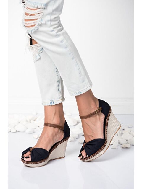 Fox Shoes 9674040505 Lacivert Dolgu Taban Kadın Ayakkabı - S000051705-21164