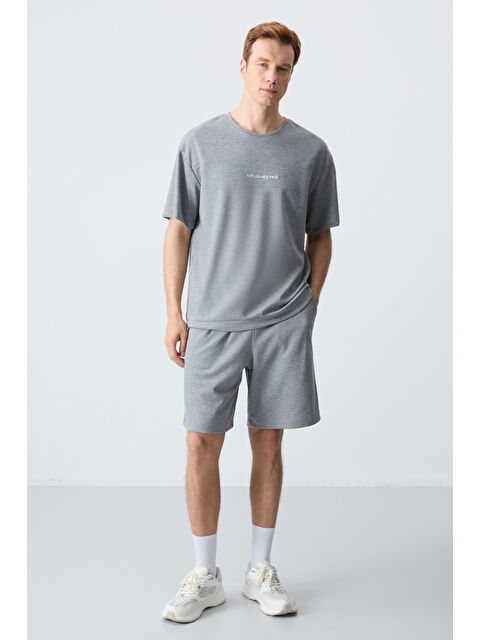 Air Jones Gri Melanj Pamuklu Kalın Yumuşak Dokulu Oversize Fit Basic Erkek Şort Takım - 85257 - S000330212-74