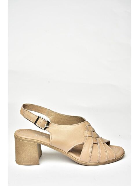 Fox Shoes P5554538 Bej Kadın Sandalet - S000356726-19928