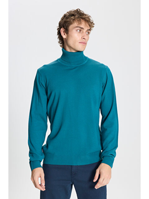 AC&Co / Altınyıldız Classics Erkek Petrol Tüylenme Yapmayan Anti Pilling Özellikli Standart Fit Tam Balıkçı Yaka Triko - S000394370-20019