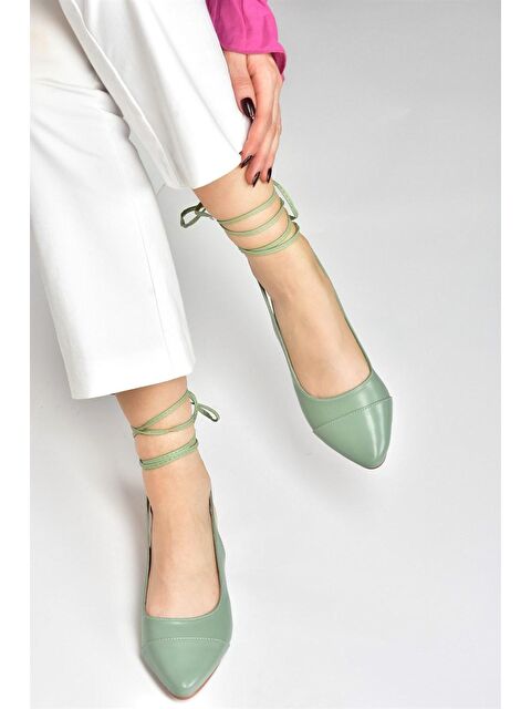 Fox Shoes Yeşil Bilek Bağlamalı Kadın Babet M726890209 - S000031792-18194