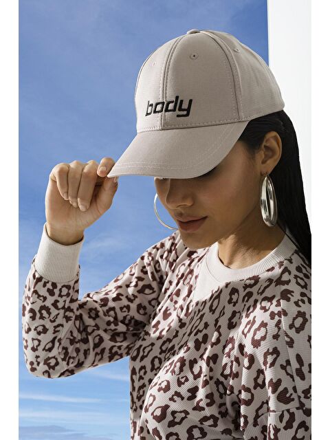 For You Moda Body Nakışlı Siperli Beyzbol Taş Şapka - S000026871-25636