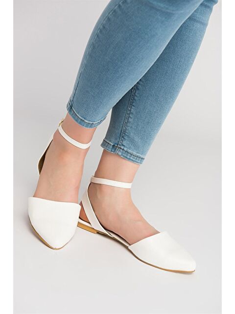Fox Shoes Beyaz Kadın Babet D726226209 - S000031824-20063