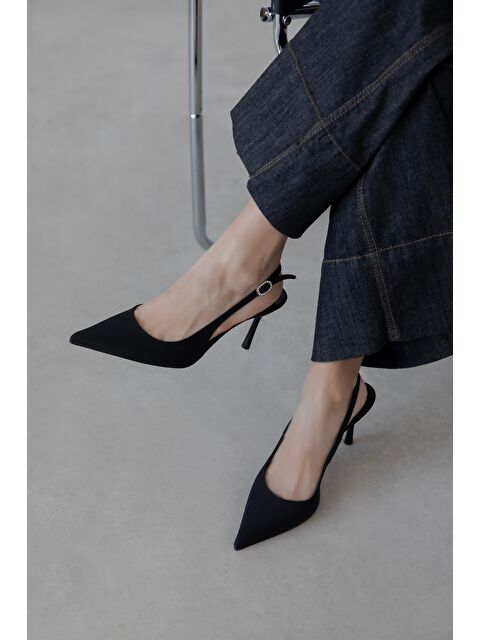 Straswans Elsa Kadın Topuklu Kumaş Ayakkabı Siyah