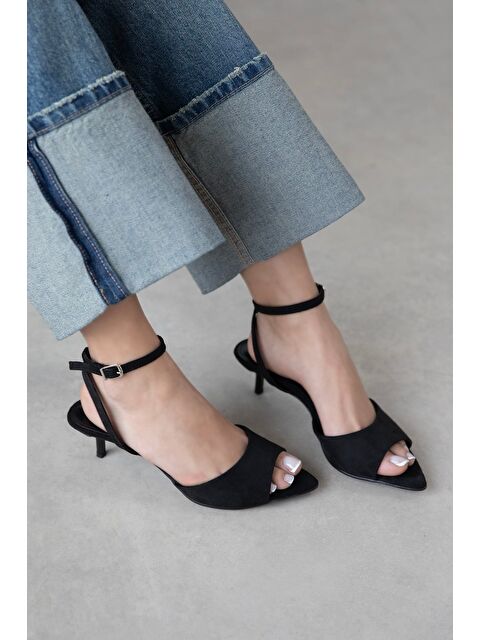 Straswans Noah Kadın Topuklu Süet Sandalet Siyah