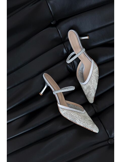 Straswans Marsha Kadın Taş Detay Topuklu Ayakkabı Gümüş