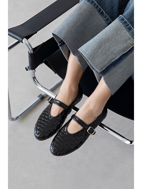 Straswans Jun Kadın Örgü Detay Deri Babet Siyah