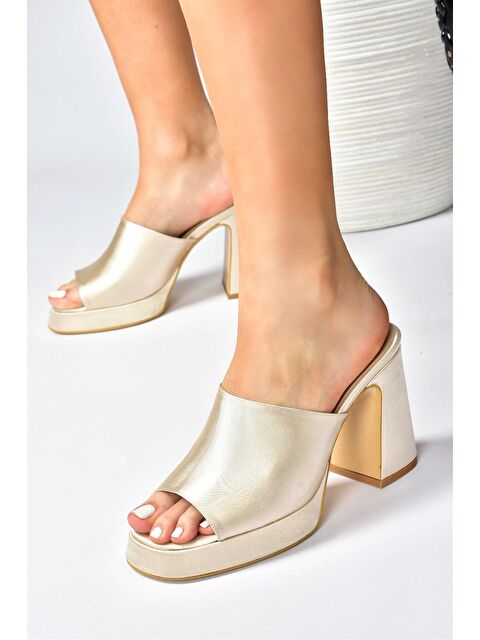 Fox Shoes M570021204 Bej Kadın Terlik - S000052768-19928