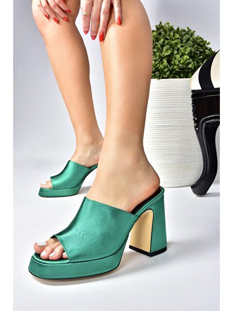 Fox Shoes M570021204 Yeşil Kadın Terlik - S000052768-18194