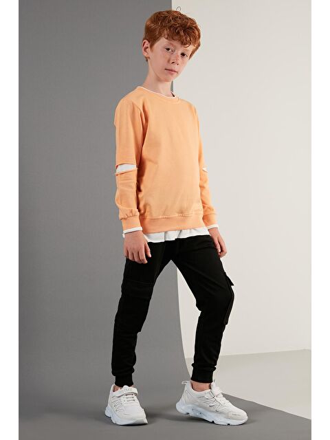 Lela Yırtık Detaylı Bisiklet Yaka Ek Parça Detaylı % 100 Pamuk Spor Takım 59215614 - S000000976-20013