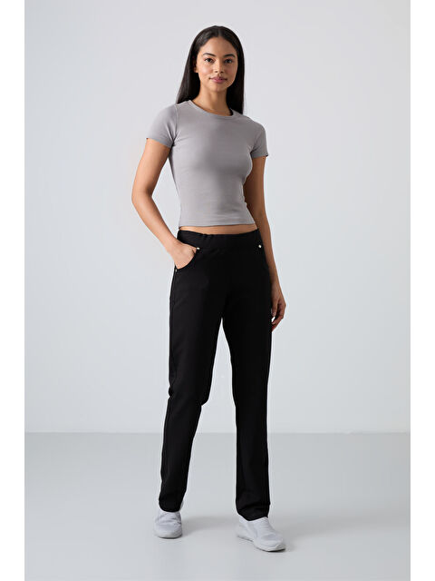 Tommylife Siyah Taş Detaylı Cepli Rahat Form Klasik Paça Kadın Eşofman Altı - 94007 - S000028585-19351