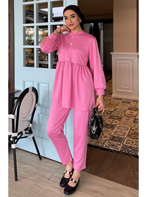 Julude Kadın Taşlı Düğmeli Fırfırlı Tunik Pantolon Tesettür İkili Takım - S000361262-20024
