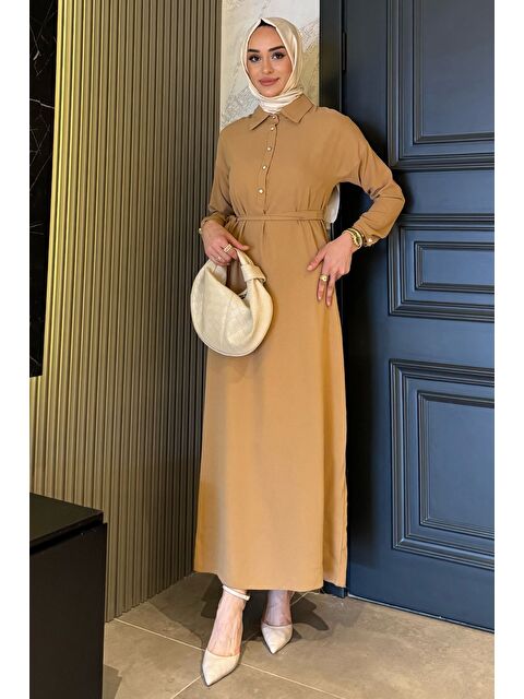 Julude Kadın Polo Yaka Yarım Düğmeli Bel Kuşaklı Tesettür Elbise - S000361293-19928