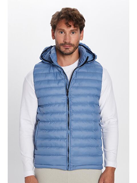 TUDORS Erkek Slim Fit Dar Kesim Astarlı Rüzgar Geçirmez Cepli Mavi Çıkarılabilir Kapüşonlu Şişme Yelek - S000334726-21164