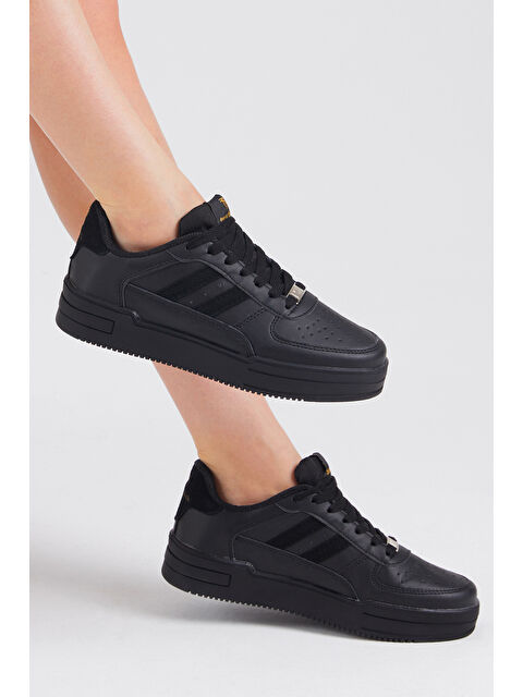 TONNY BLACK Unisex Siyah Siyah Yanı Çizgili Bağcıklı Rahat Kalıp Sneaker - S000051452-19351