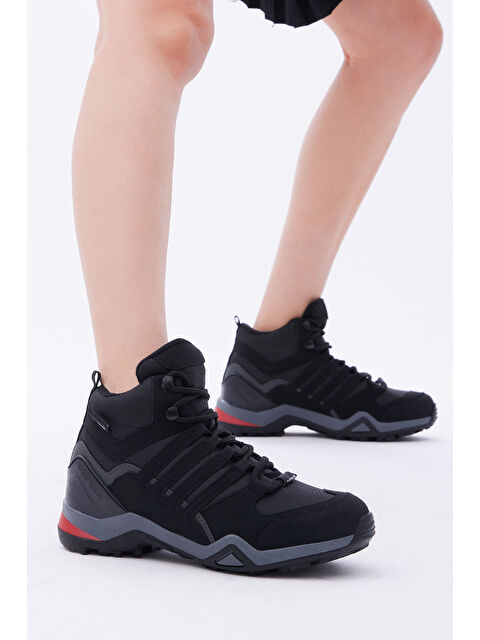 TONNY BLACK Unisex Siyah Füme Rahat Kalıp Yanı Şerit Detaylı Bağcıklı Trekking Bot - S000053912-37491