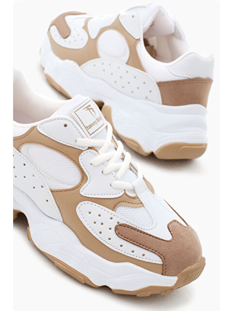 TONNY BLACK Kadın Beyaz Toprak Rahat Kalıp Yüksek Taban Bağcıklı Spor Ayakkabı - S000051510-37231