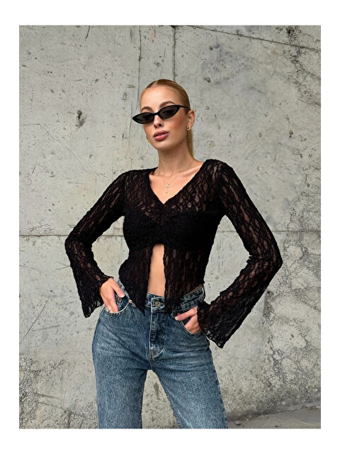 Hazelin Kadın Siyah Önü Büzgülü İspanyol Kol Tül Bluz HZL24S-ZK13381 - S000425461-19351